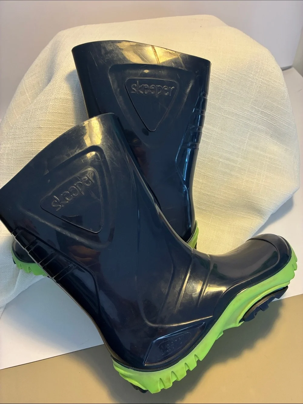 Kids Black & Lime Rain Boots - Skeper Style Waterproof Boots